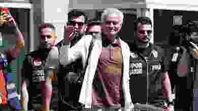 Jose Mourinho, Fenerbahçe için İstanbul'a geldi