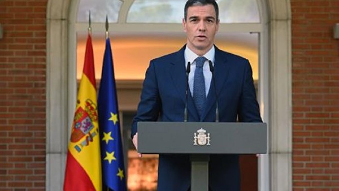 İspanya Başbakanı Sanchez, Bolivya Devlet Başkanı Catacora ile görüştü