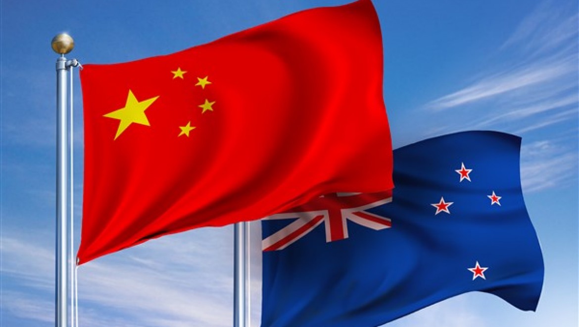 Çin Başbakanı Li Yeni Zelandalı mevkidaşıyla görüştü