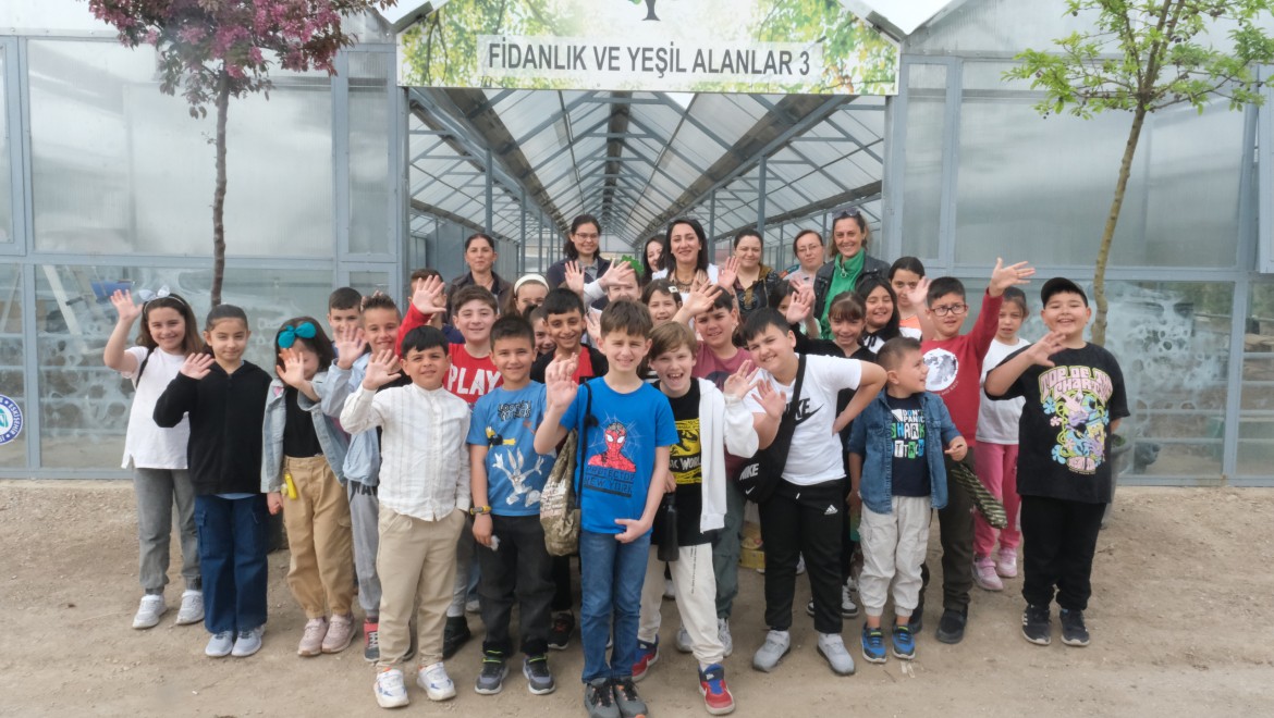 Eskişehir'de öğrenciler "Doğaya Sarılan Eller" etkinliğinde buluştu