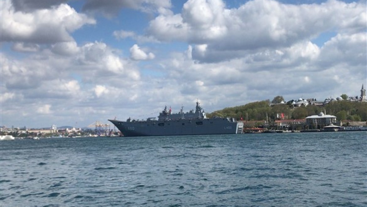 FS Somme lojistik destek gemisi Aksaz'a liman ziyareti gerçekleştirdi