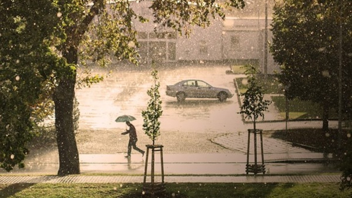 Meteoroloji'den Marmara'nın güneyi ve Ege'nin batısı için kuvvetli yağış uyarısı
