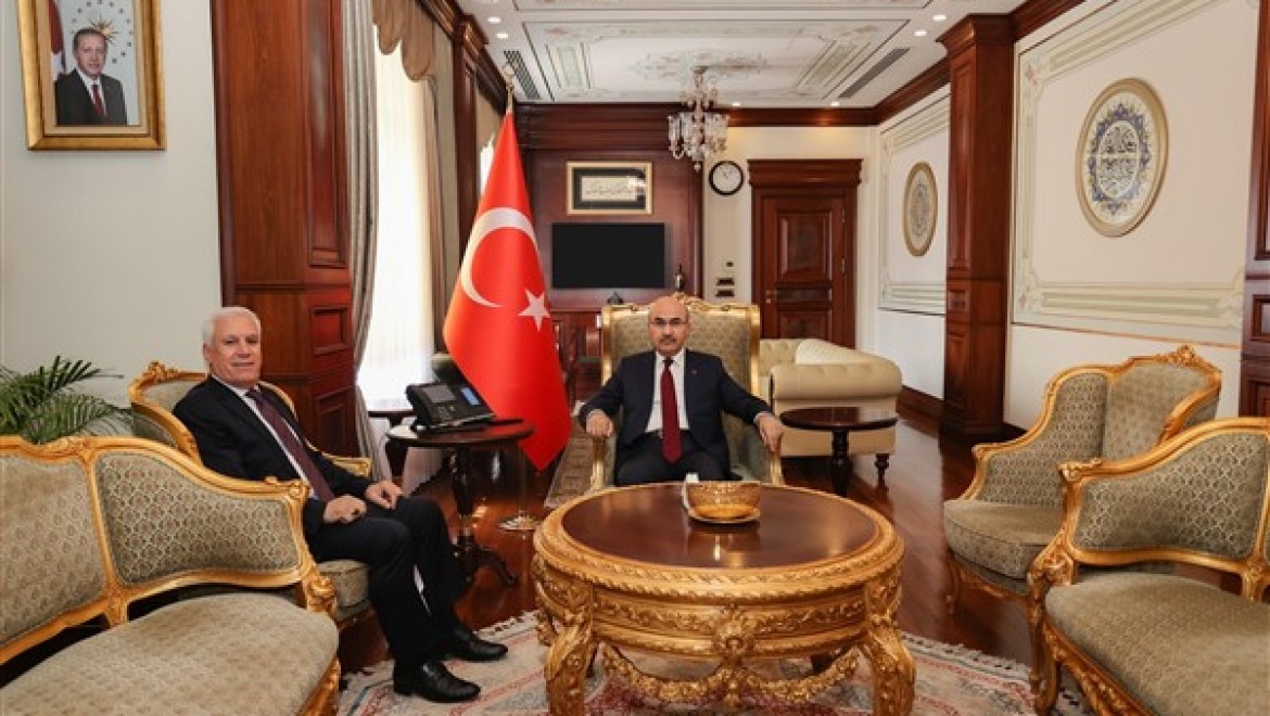 Başkan Bozbey, Bursa Valisi Demirtaş'ı ziyaret etti