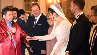 Osmangazi Belediye Başkanı Aydın ilk nikahını kıydı