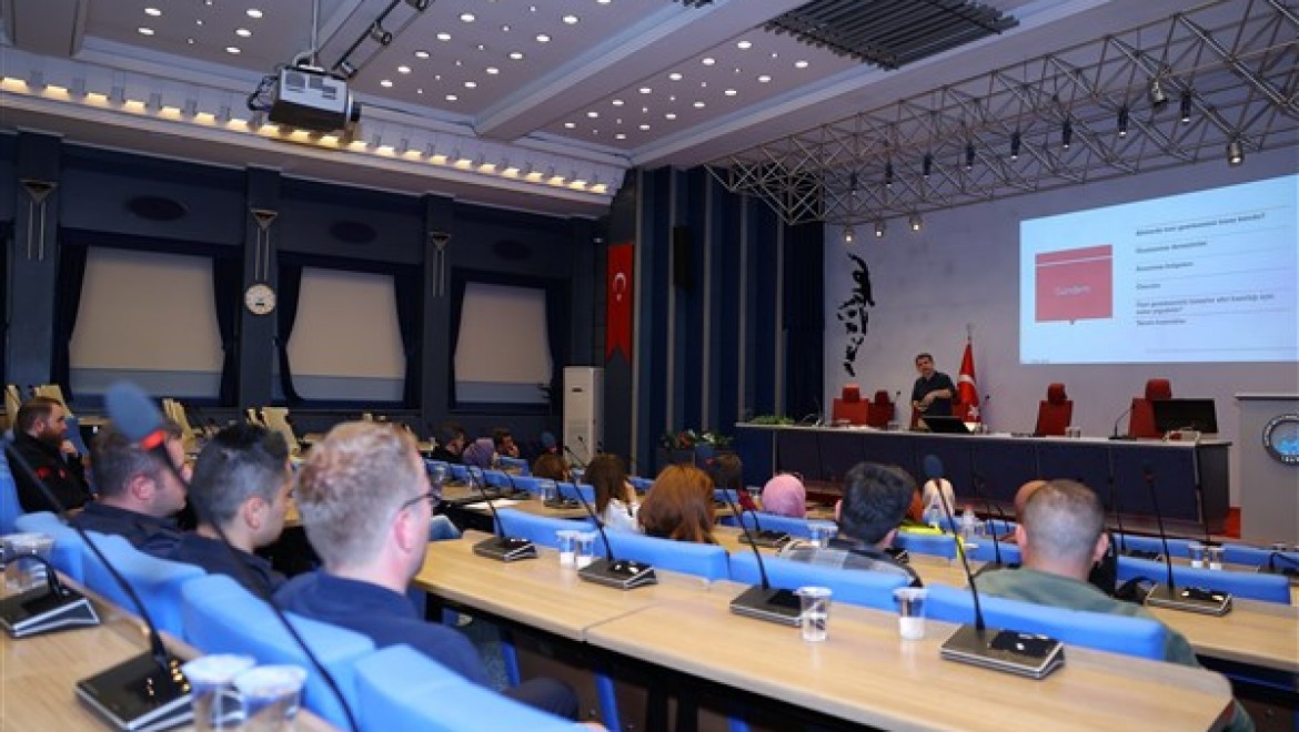 Kayseri'de özel gereksinimli bireyler için Afet Hazırlığı konulu seminer düzenlendi