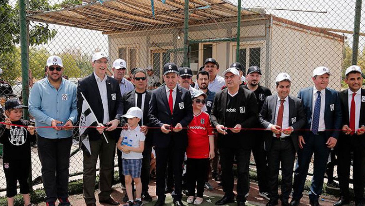 Erbil'de Beşiktaş Futbol Okulu açıldı