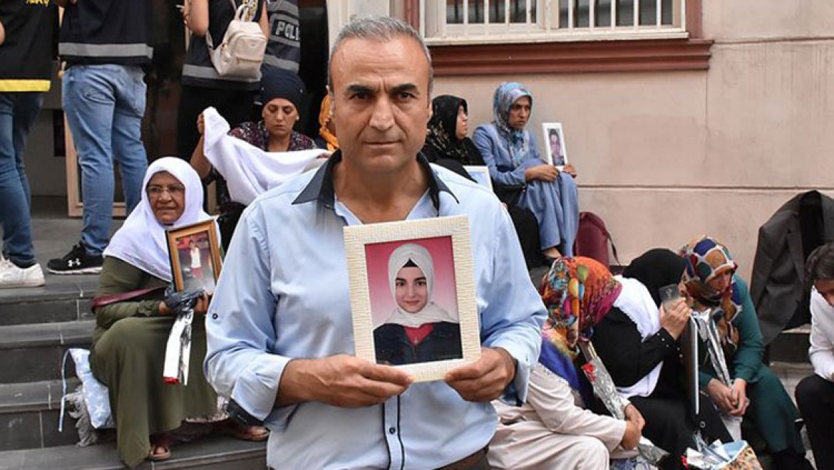 'Kızımın Kobani'ye götürüldüğünden şüpheleniyorum'