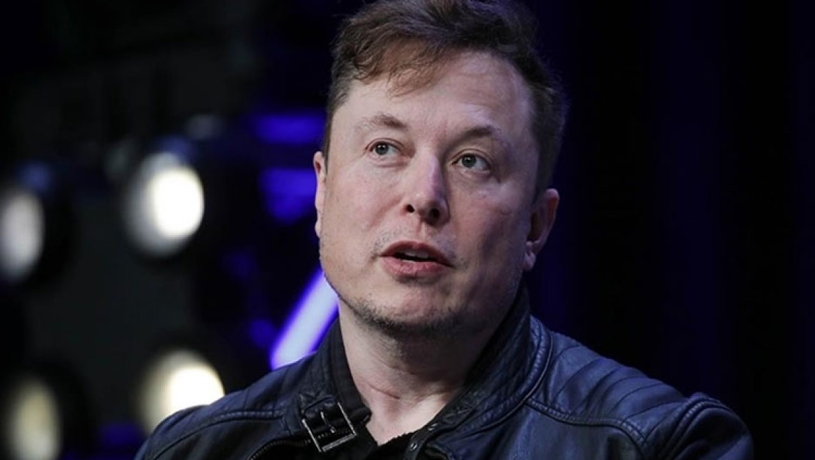 Elon Musk, yapay zeka teknolojisinde ChatGPT'ye rakip olmak için ekip kuruyor