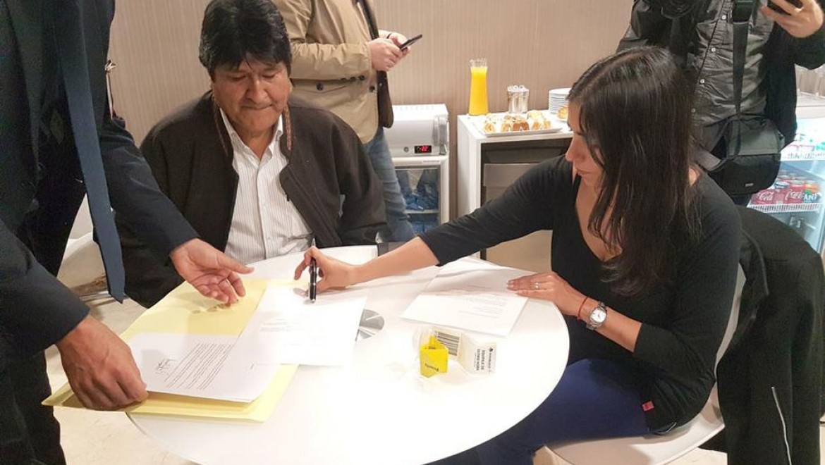 Arjantin Morales'e sığınma hakkı verdi