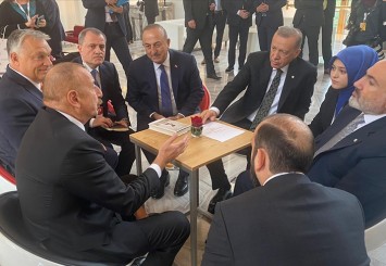 Cumhurbaşkanı Erdoğan, Azerbaycan Cumhurbaşkanı Aliyev ve Ermenistan Başbakanı Paşinyan ile görüştü
