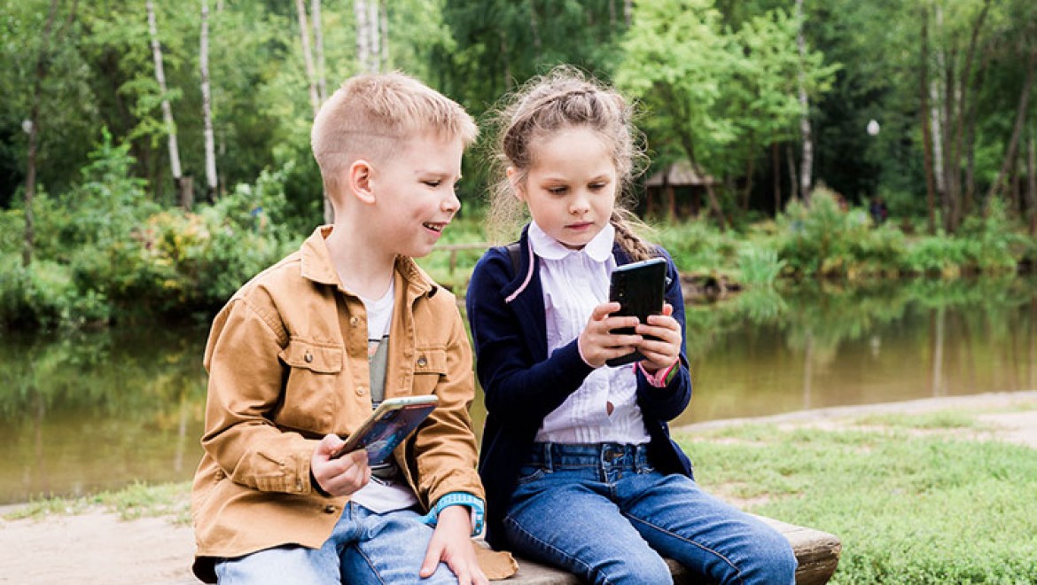 Çocuklar günün 6 saatini  sosyal medyada geçiriyor   
