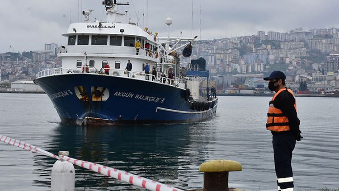 Moritanya'dan getirilen Türk balıkçılar Trabzon'da yurda yerleştirildi