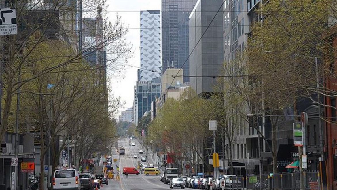 Avustralya'nın Melbourne kentindeki sıkı Kovid-19 yasakları hafifletildi