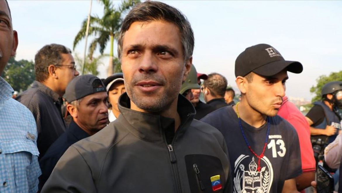 Venezuela'da muhalif lider Leopoldo Lopez, gizlice ülkesinden çıkarak İspanya'ya geldi