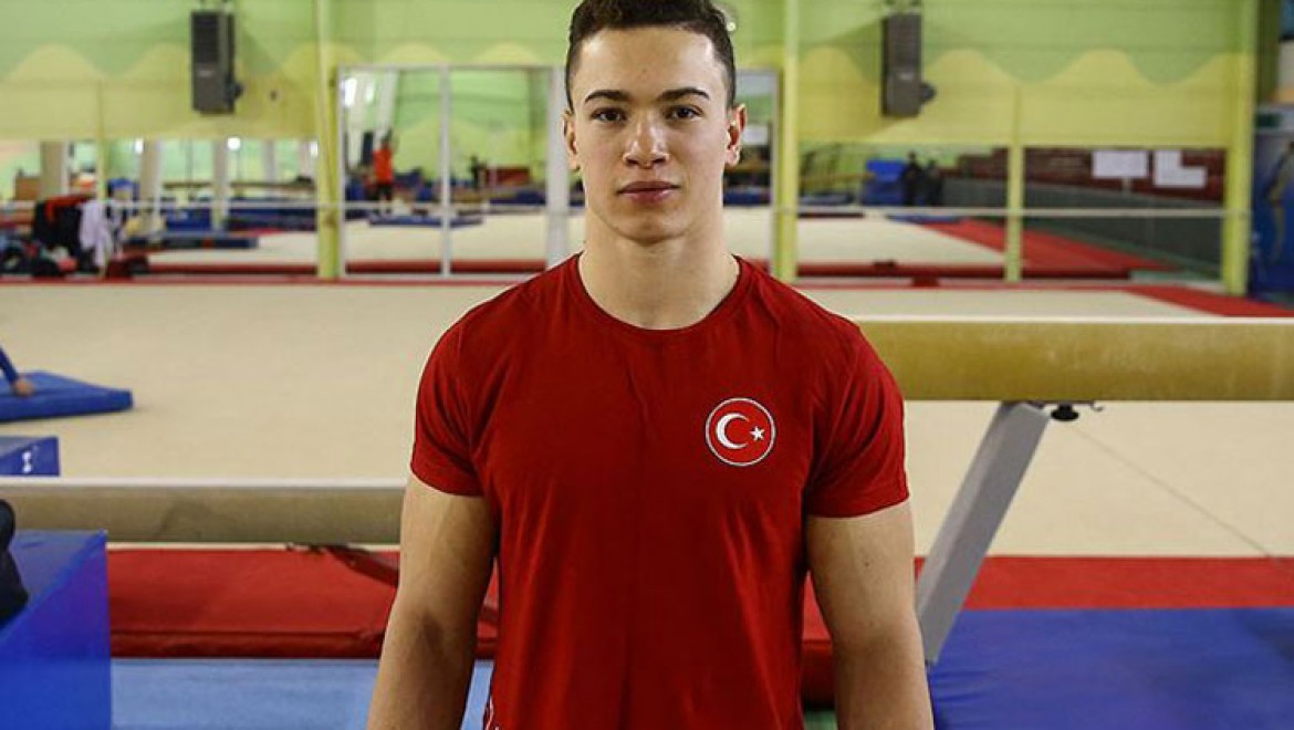 Cimnastikte Ahmet Önder'den gümüş madalya