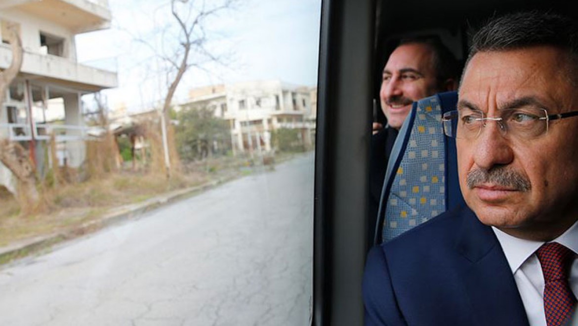 Cumhurbaşkanı Yardımcısı Fuat Oktay, kapalı Maraş'ı ziyaret etti