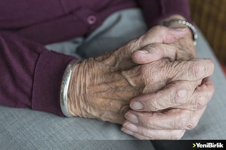 Alzheimer'dan korunmak için "sağlıklı yaşam ilkelerine uyun" önerisi