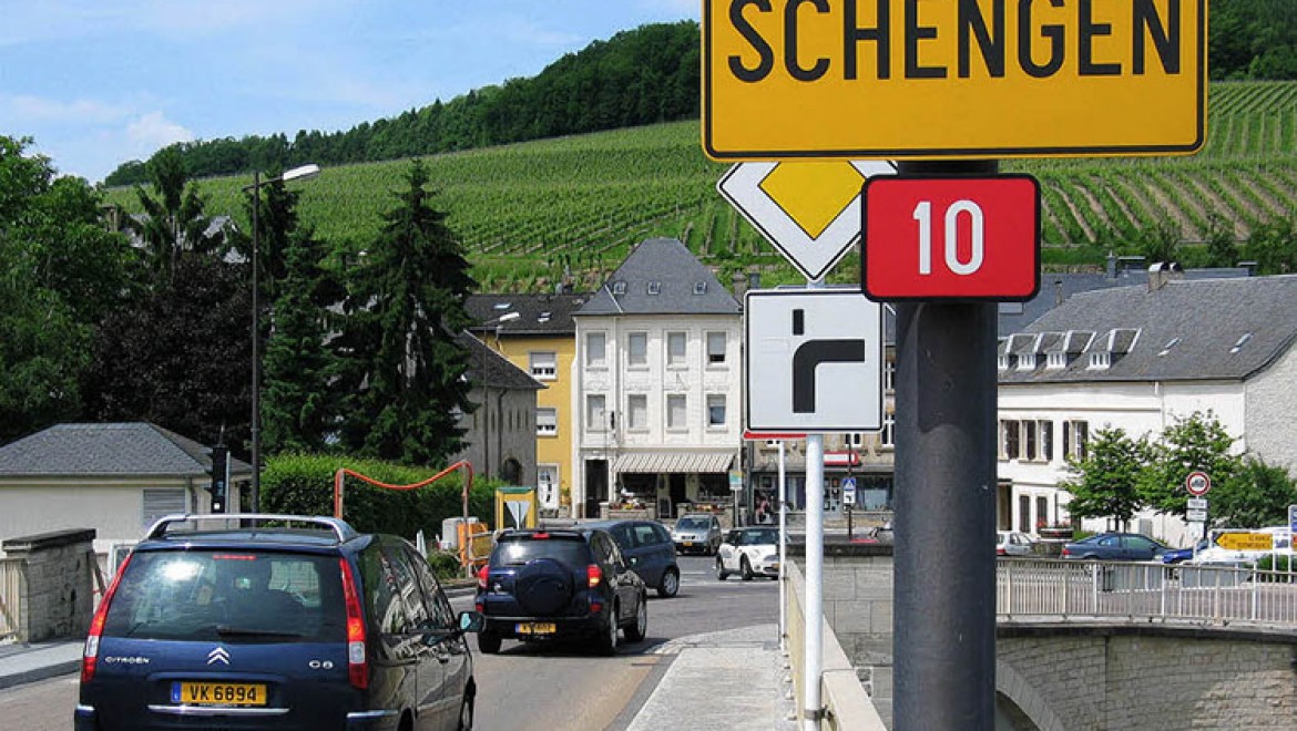 AB'den yeni Schengen kararı