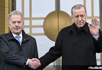 Cumhurbaşkanı Erdoğan, Finlandiya Cumhurbaşkanı Niinistö'yü resmi törenle karşıladı