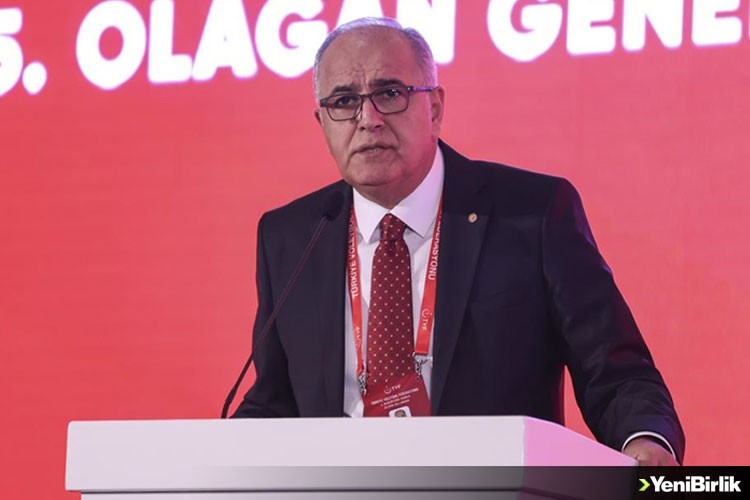 Mehmet Akif Üstündağ yeniden Voleybol Federasyonu Başkanlığı'na seçildi