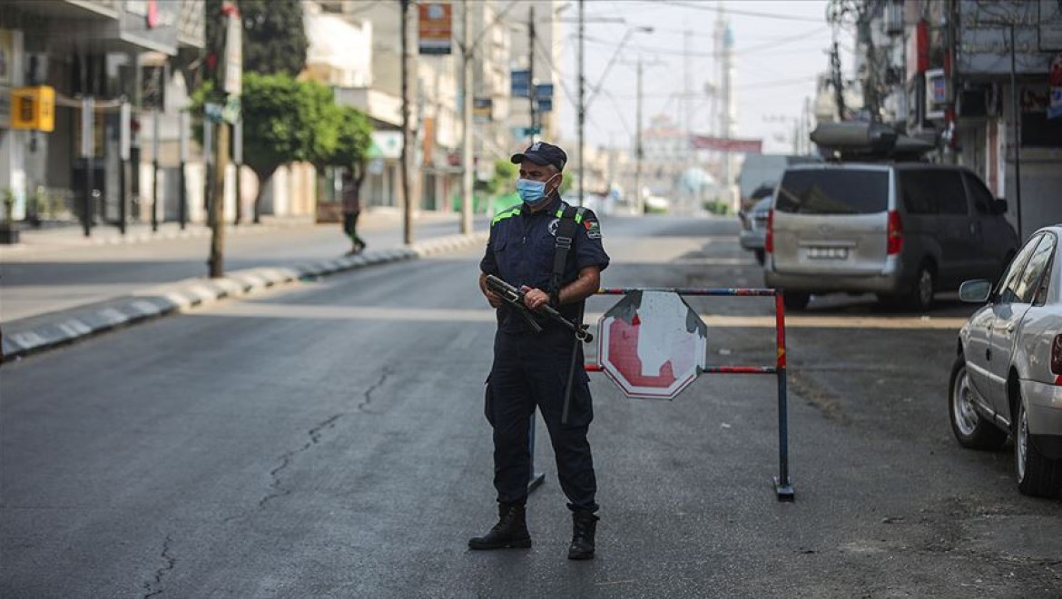 Gazze Şeridi'nde birçok bölgede sokağa çıkma yasağı ilan edildi