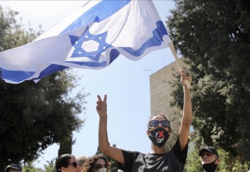 İsrail'de iktidarın çoğunluğu kaybetmesi üzerine muhalefetten Meclisin feshi için teklif hazırlığı