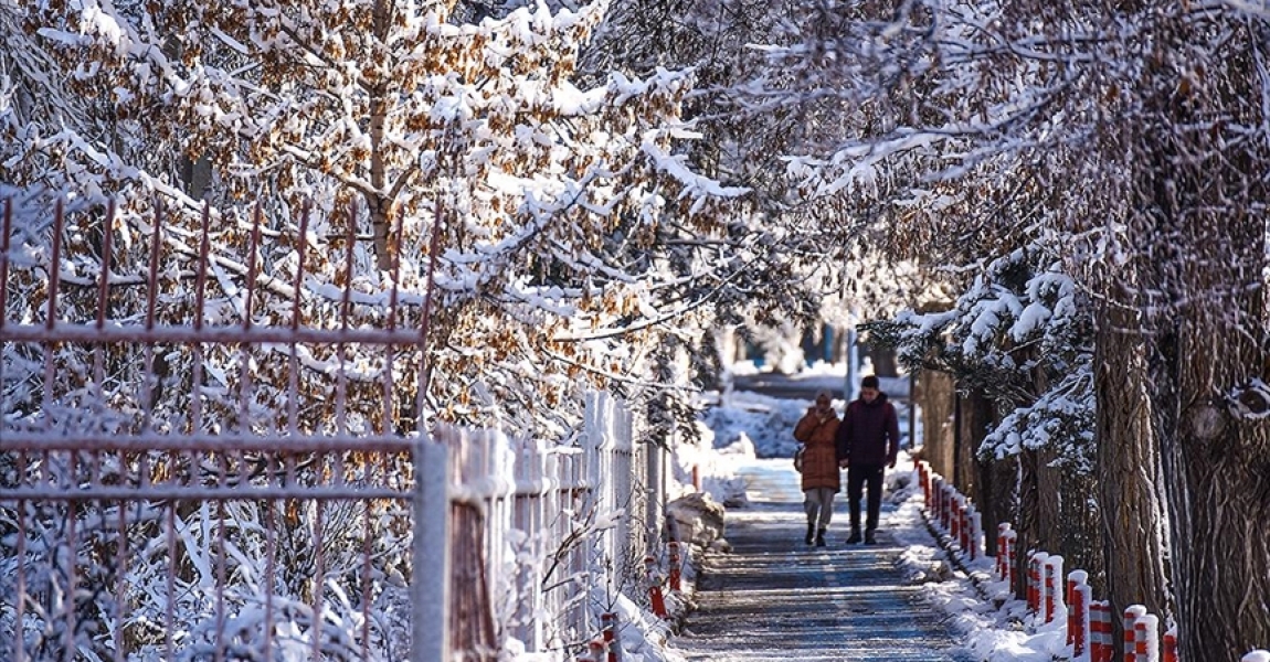 'Kış turizmi cenneti' Erzurum'a yağan kar güzellikleri de beraberinde getirdi