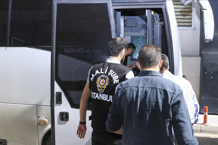 Kadıköy Belediyesindeki rüşvet operasyonunda 32 kişi tutuklandı
