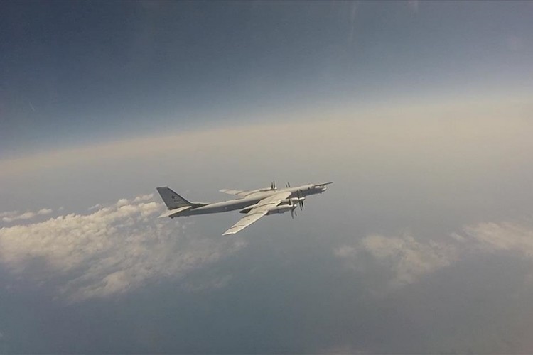 Rusya ve Çin'e ait savaş uçakları Asya-Pasifik'te devriye uçuşu yaptı