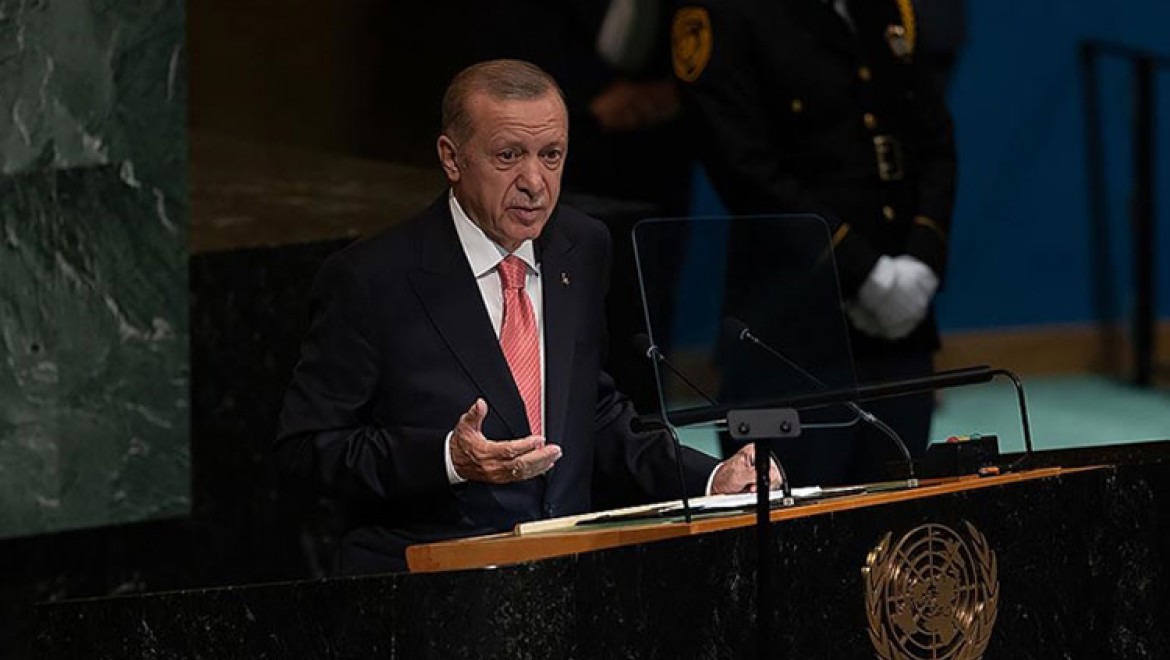 Cumhurbaşkanı Erdoğan, New York'ta devlet ve hükümet başkanlarıyla diplomasi trafiğini sürdürdü