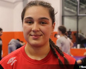 Yaşı tutmadığı için doktor raporuyla katıldığı Türkiye Güreş Şampiyonası'nda üçüncü oldu