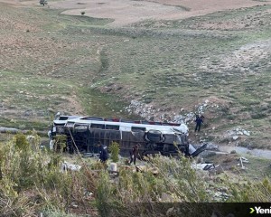 Niğde'deki otobüs kazasında yaralananlardan 23 kişinin tedavisi sürüyor