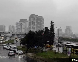 İstanbul'un bazı bölgelerinde yağış etkili oluyor