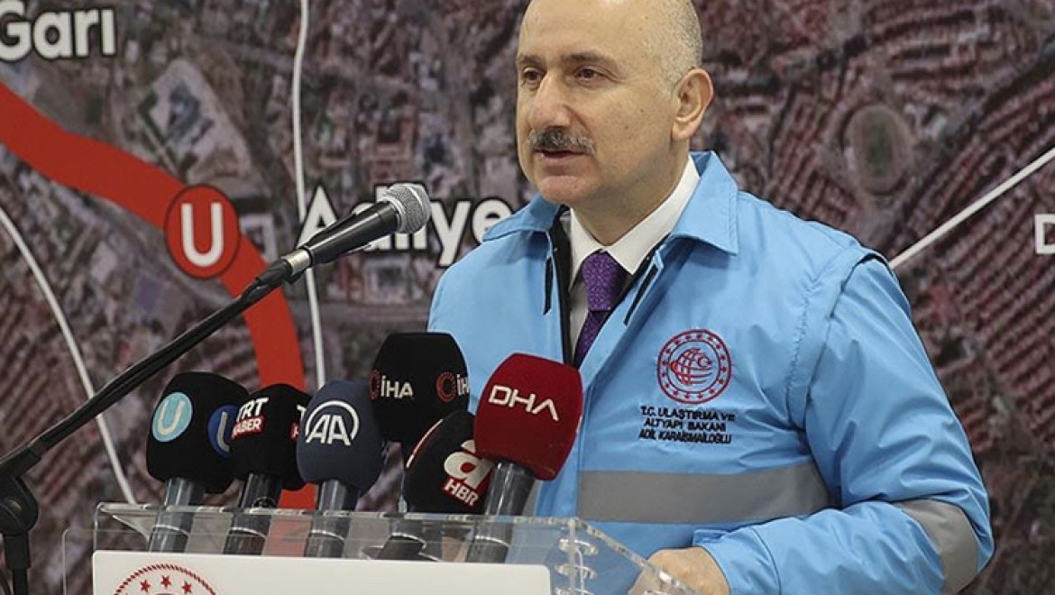 Bakan Karaismailoğlu, AKM-Gar-Kızılay Metro Hattı'nın yakında açılacağını bildirdi