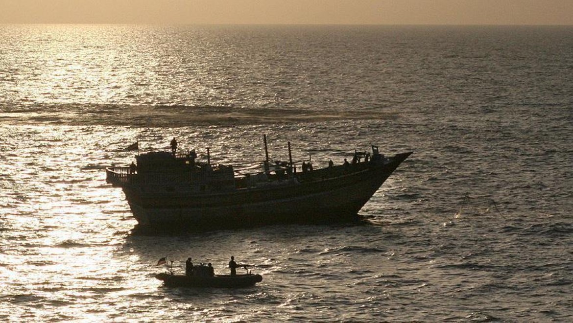 Yemen, İran gemisini alıkoydu