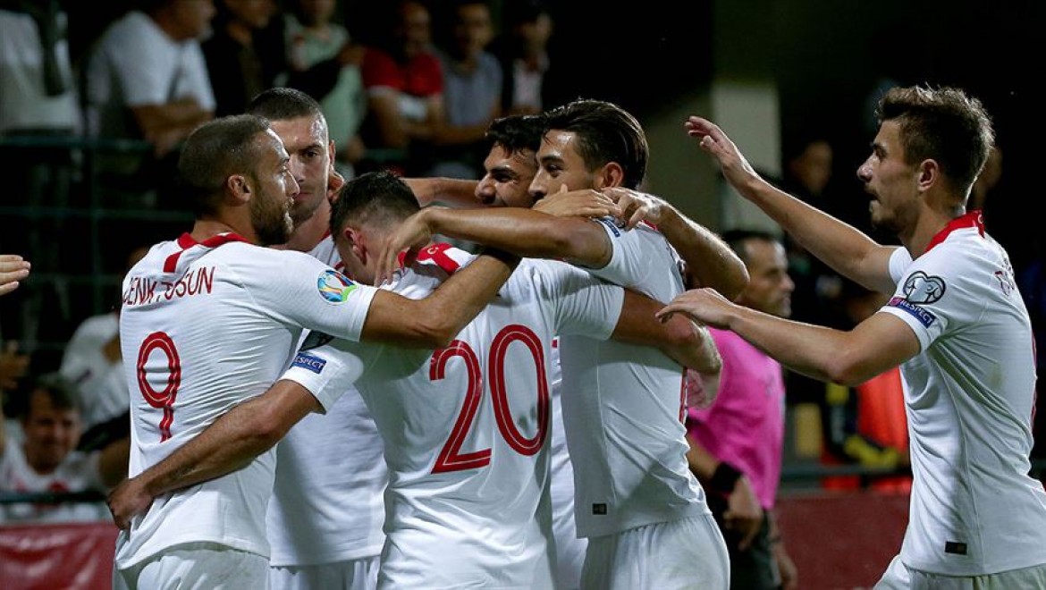 A Milli Futbol Takımı'nın Arnavutluk maçı biletleri satışta