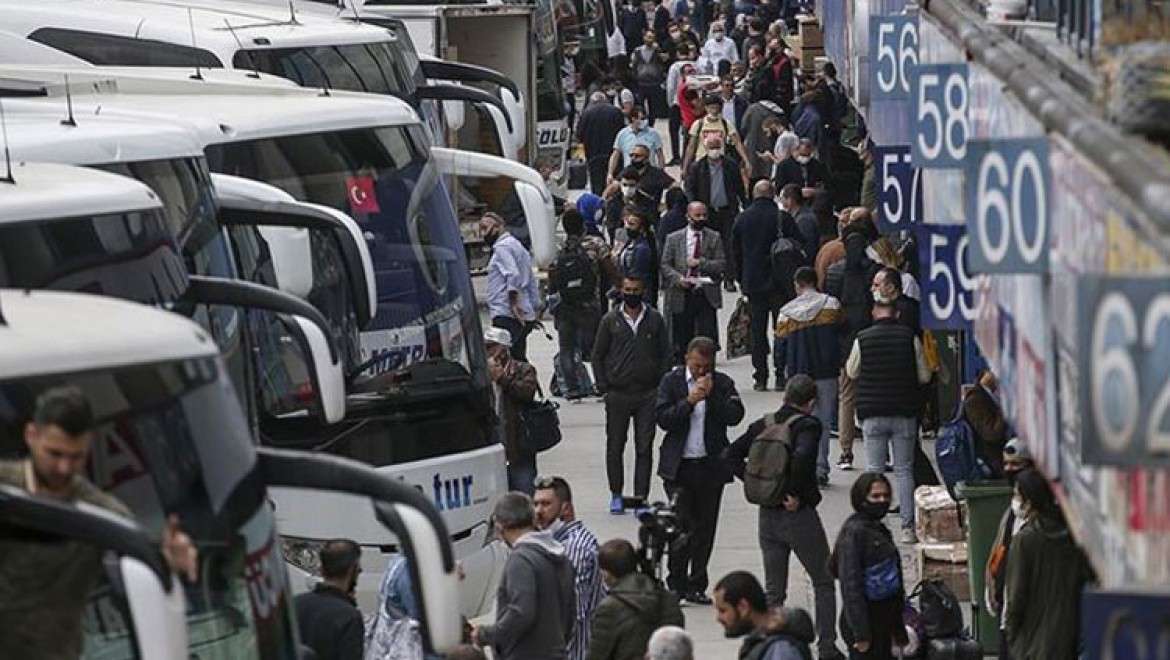 İstanbul'da normalleşmeyle şehirlerarası otobüs sefer sayısı günde 1150'ye çıktı