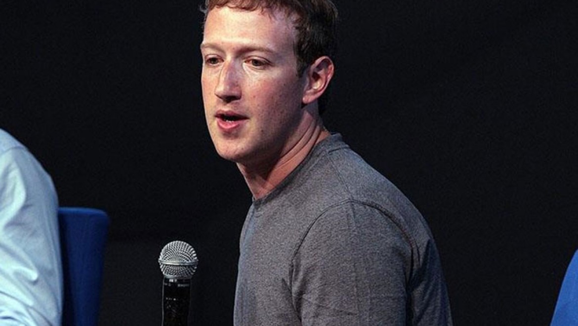 Meta'nın sohbet robotu BlenderBot 3, Zuckerberg'in insanları sömürdüğünü söyledi