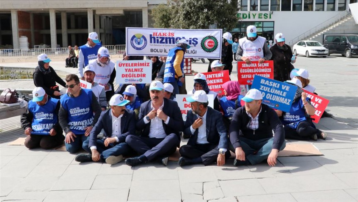Bolu Belediyesi'nde işten çıkarılan işçilerin oturma eylemi sürüyor