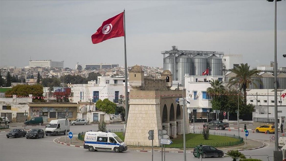 Tunus'ta koalisyon ortaklarının çekişmeleri hükümetin geleceğini etkiler mi?