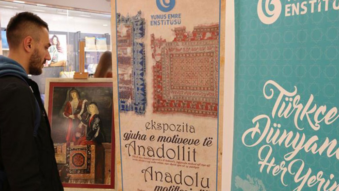 Kosova'da 'Anadolu Motiflerinin Dili' Sergisi açıldı