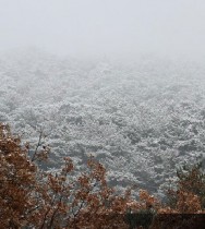 Yozgat'ın yüksek kesimlerine kar yağdı