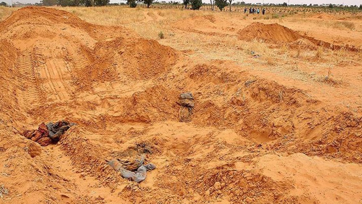 Libya'da toplu mezarlardan 23 günde 208 ceset çıkarıldı