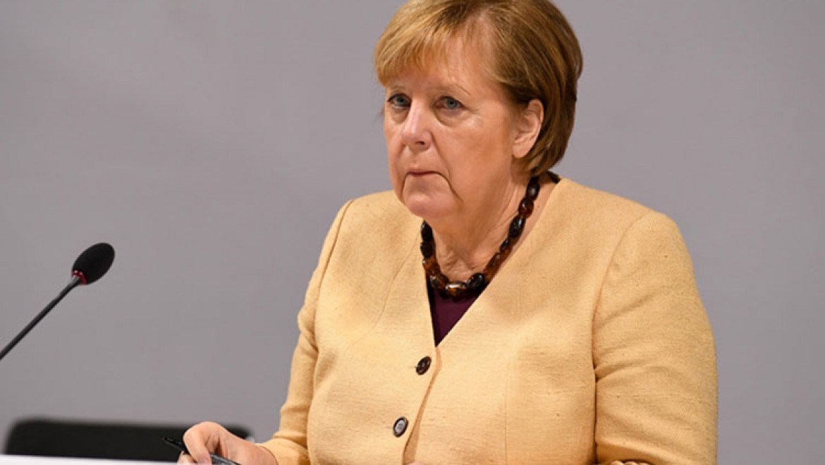 Almanya'nın ilk kadın başbakanı Merkel dönemi geride kalıyor