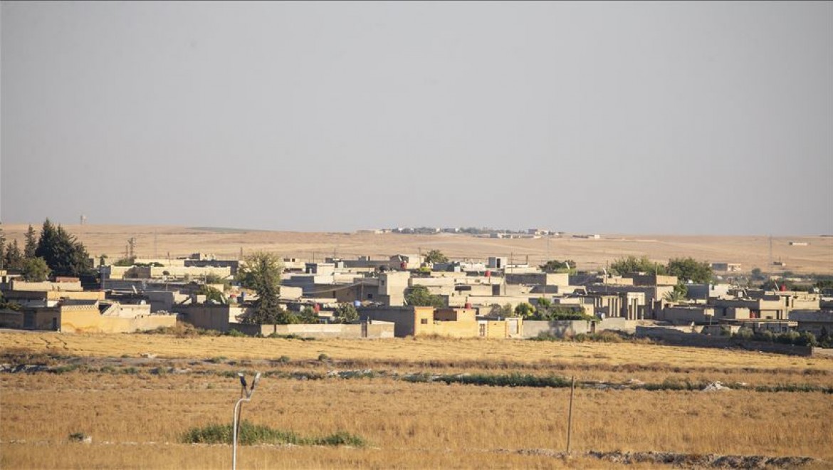 YPG/PKK Aynularab'da döşediği mayınlarla 8 sivili katletti