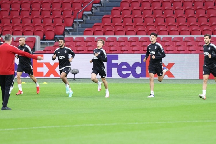 Beşiktaş'ın Ajax maçı kamp kadrosu belli oldu