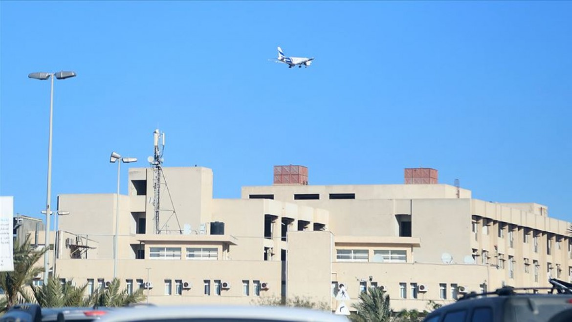 Hafter'in saldırısı nedeniyle Trablus'un tek sivil havalimanında uçuşlar durduruldu
