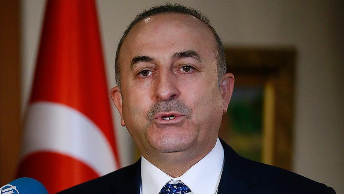 Dışişleri Bakanı Çavuşoğlu: PYD/YPG'ye silah verilmesi büyük bir hata
