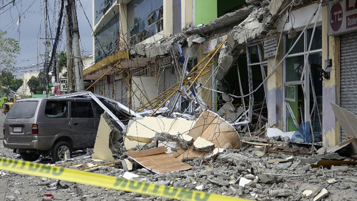 Filipinlerde 6.5 büyüklüğünde deprem: 15 kişi hayatını kaybetti