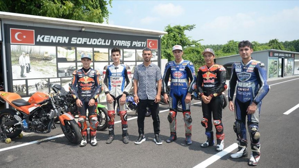 Milli motosikletçiler İspanya ve San Marino'da piste çıkıyor